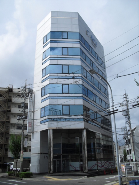 ST PLAZA OZONEビル