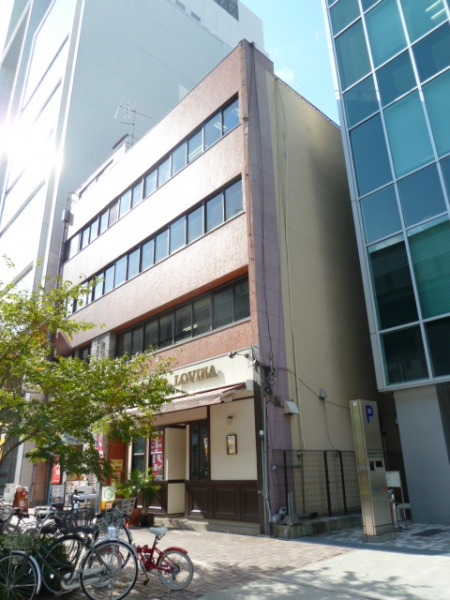 イースタンビル本館