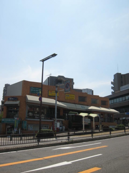 ディオネ四ツ谷ビル