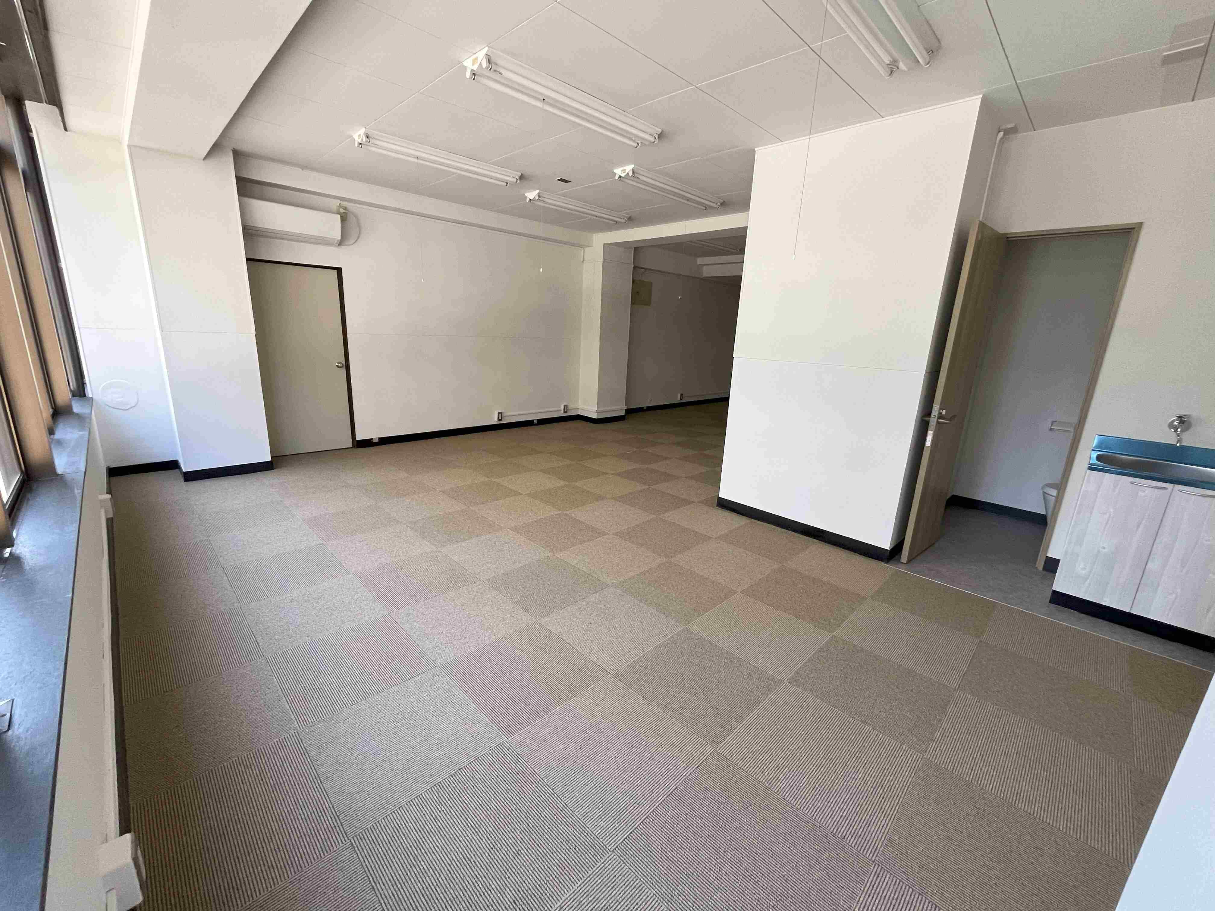 合同会社シロクマアンドカンパニー（URLこちら）