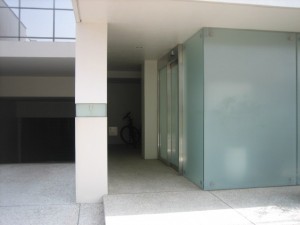 入口
