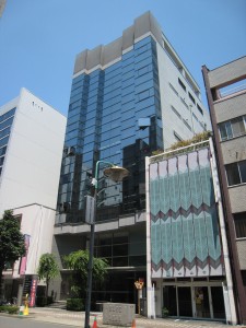 フェイマス丸の内 外観②