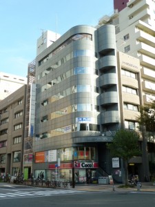 泉久屋サンコー1