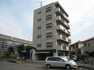 エルグランデ味美外観